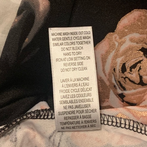 Flattering Peplum Top - Picture 6 of 6